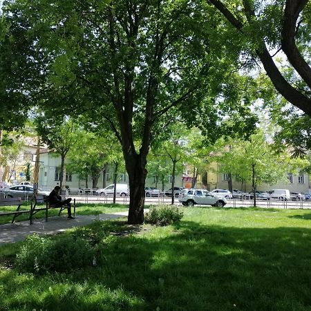 Guest House Orczy Park Budapeste Exterior foto